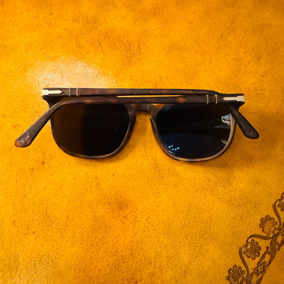 Persol Handmade in Italy Polarized Sunglasses 53-18-145 - Picture 2 of 15